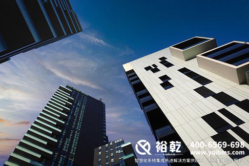 可持續(xù)發(fā)展，綠色低碳，無(wú)廢城市，高質(zhì)量發(fā)展，保護(hù)環(huán)境