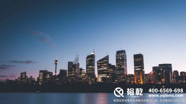 智能化集成系統(tǒng)，人性化設(shè)計(jì)，用戶體驗(yàn)，智能設(shè)備，軟件