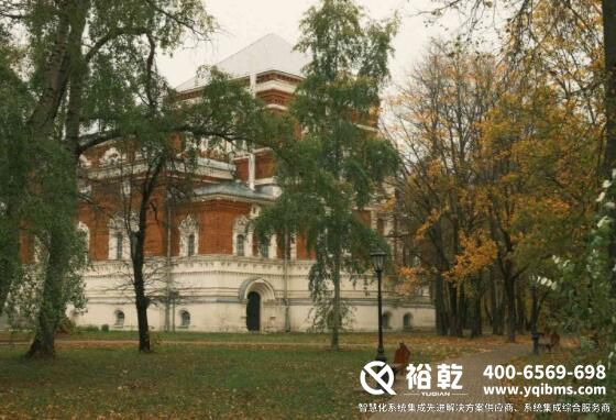 智慧校園解決方案：讓未來(lái)的教育更智慧、更便捷!